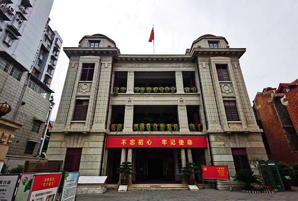 2.武汉中共中央机关旧址纪念馆入口-600.jpg